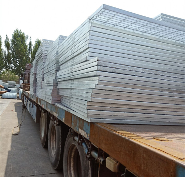 鋼格板生產(chǎn)廠家 鋼格板生產(chǎn)廠家